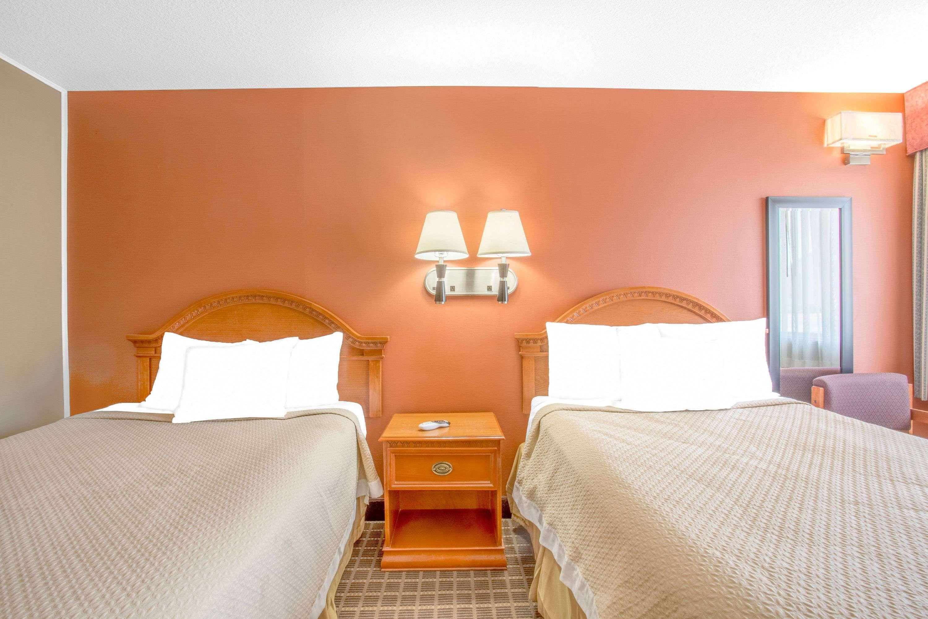 Days Inn By Wyndham Elko Εξωτερικό φωτογραφία